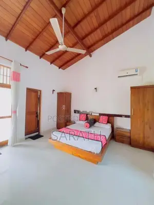 Super Luxury House For Sale Talawatugoda