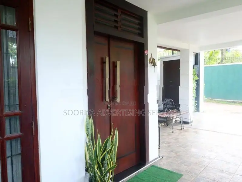 Luxury Home for Sale with Furniture in Piliyandala