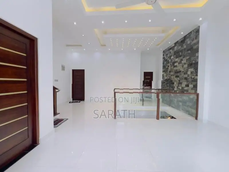 Luxurious Brand New House Sale Malabe
