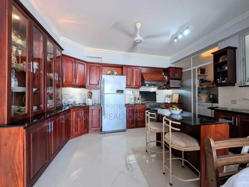 Ocean View Apartment with Clear Deed for Sale in Mt Lavinia