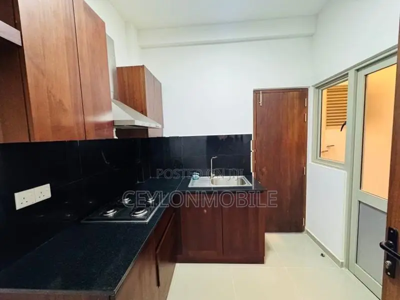 Unfurnished 2BR Apartment For Rent Ariyana Resort Athurugiriya