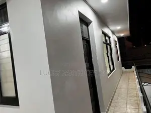 Nugegoda, 1St Floor, Unfurnished Apartment For Rent (MG1352)