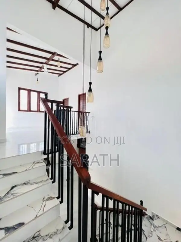 Full Fill Super House For Sale Athurugiriya