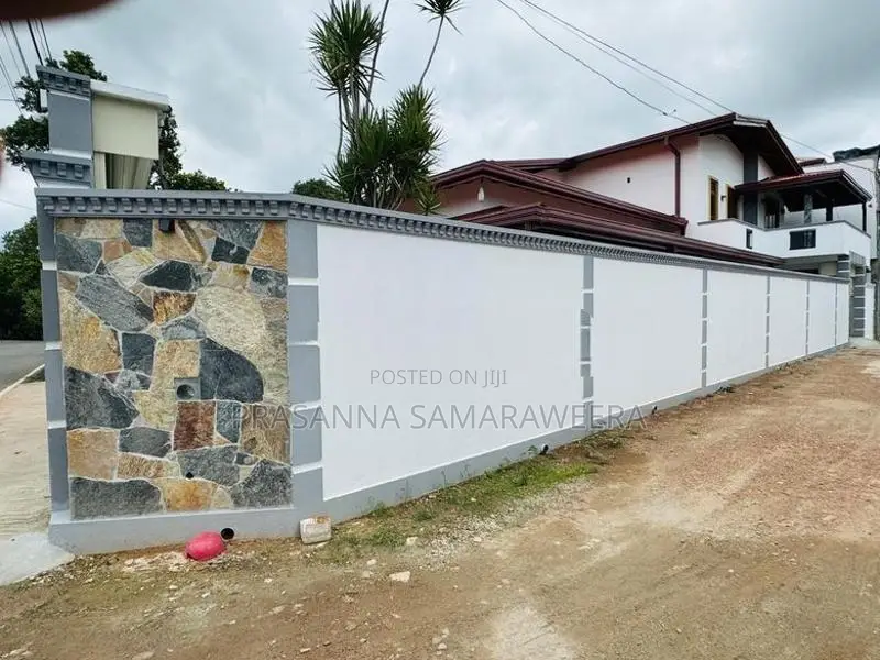 Modern Brand New super luxury 2 Story House-piliyandala