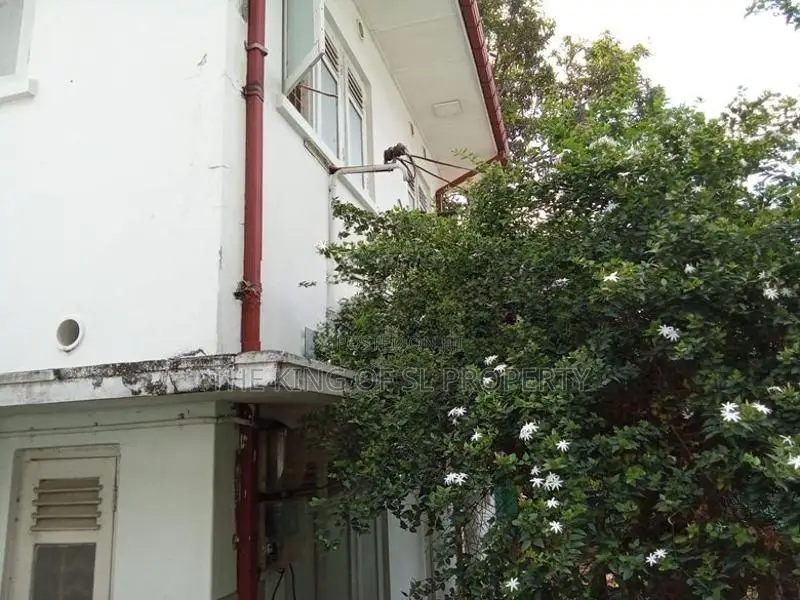 House for sale in Colombo 08