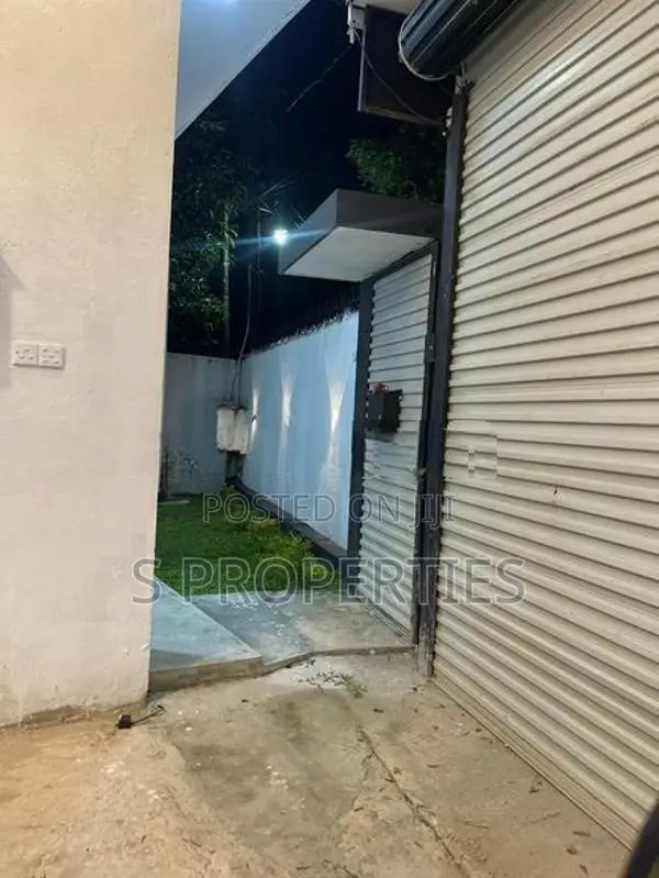 2storied house for sale in Rathmalana