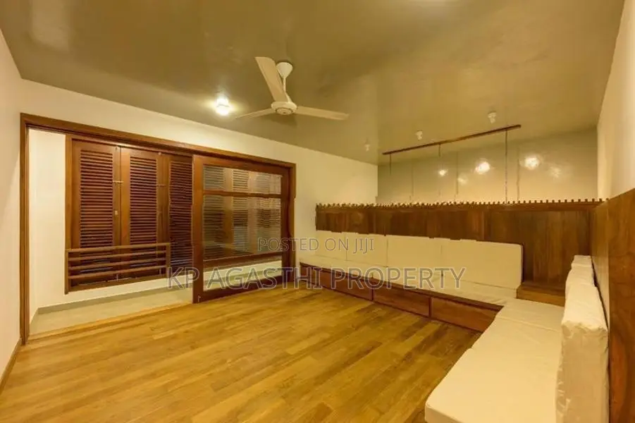 brand new super luxury house for sale in piliyandala