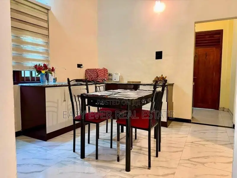 ප්‍රධාන මාර්ගයට මීටර් 250 යි අංගසම්පූර්ණ දෙමහල් නිවස විකිණීමට|KK 11062