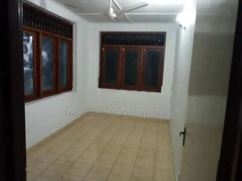 House for sale in Boralesgamuva