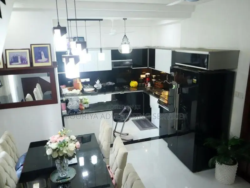 Luxury Home for Sale with Furniture in Piliyandala