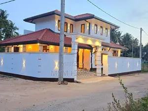 Negombo Brand New House For Sale in Daluwakotuwa