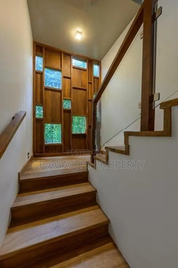 brand new super luxury house for sale in piliyandala