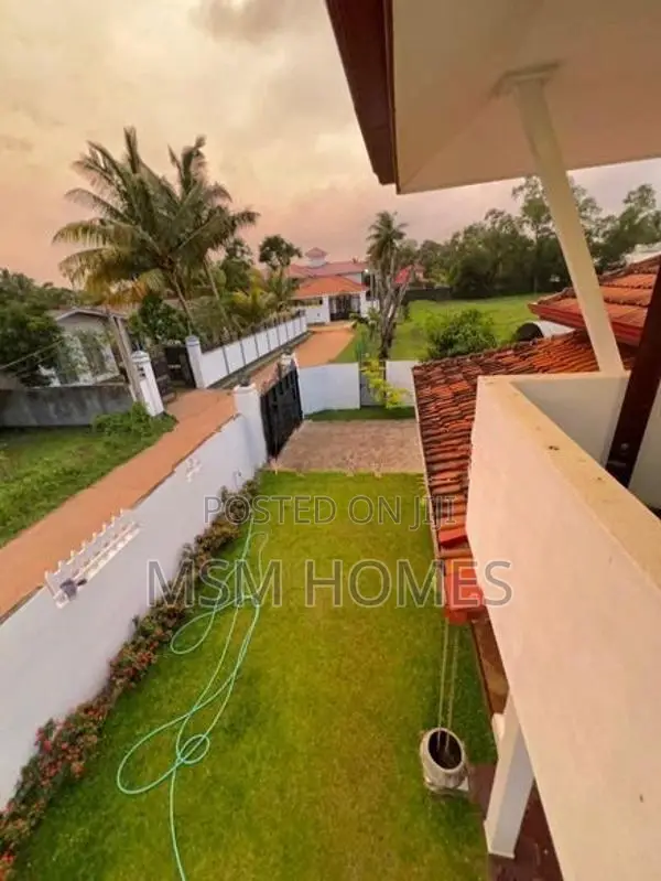 Complete House For Sale in Negombo