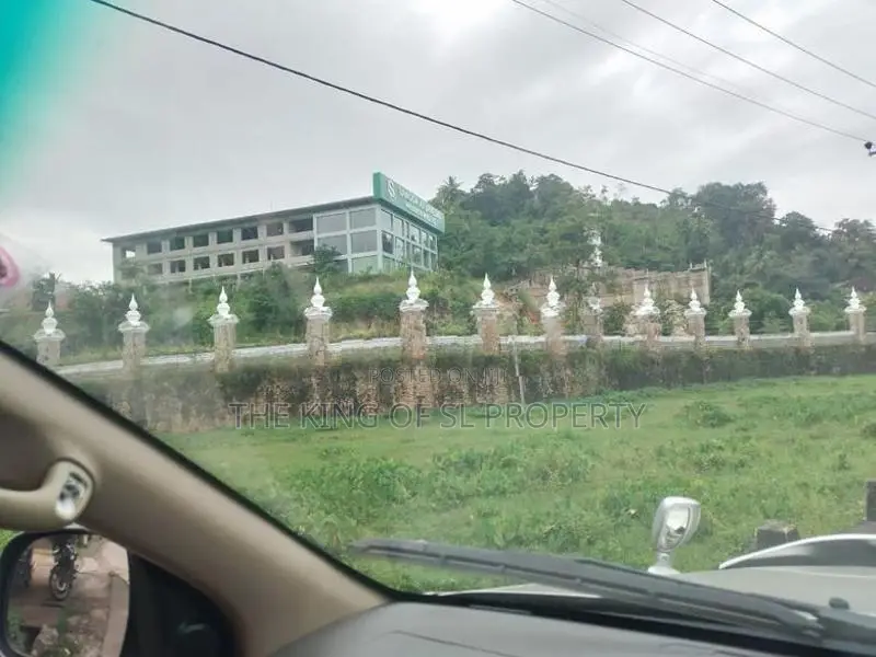 Factory / warehouse for sale in Pasyala