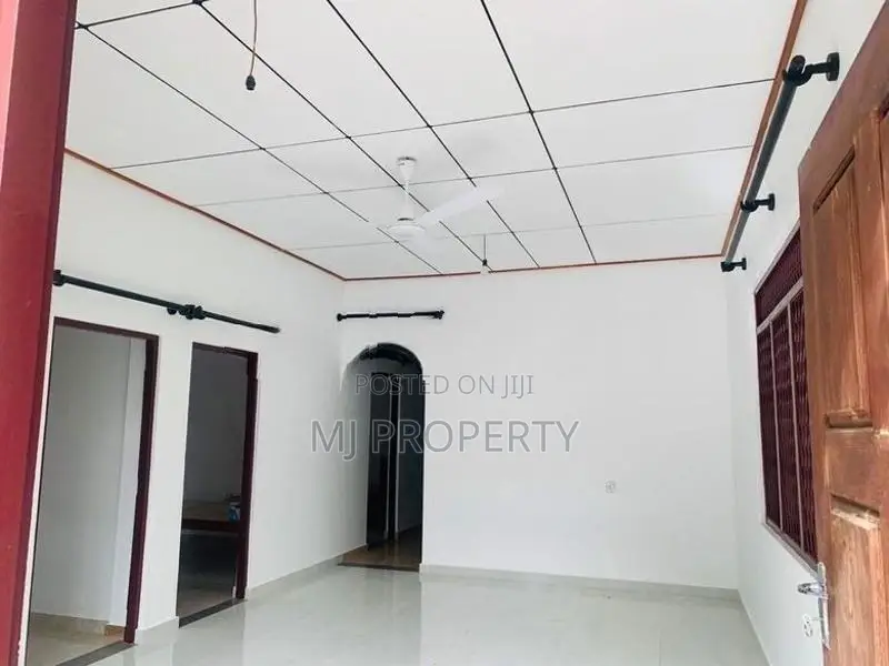 ( GS-1039) Valuable Single Storey House Sale in Kelaniya