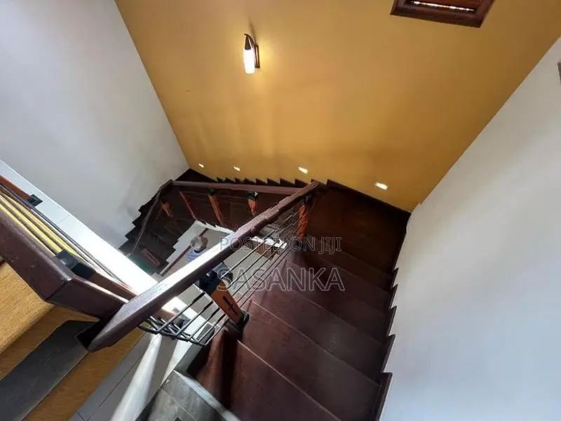 Thalawathugoda Architect Designed Super Luxury House Available For Sal