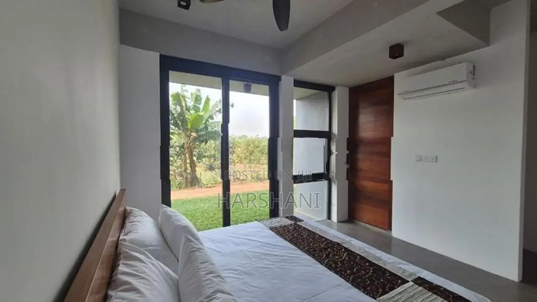 Fully Furnished Luxury Apartments for Short Term Rent at Rajagiriya