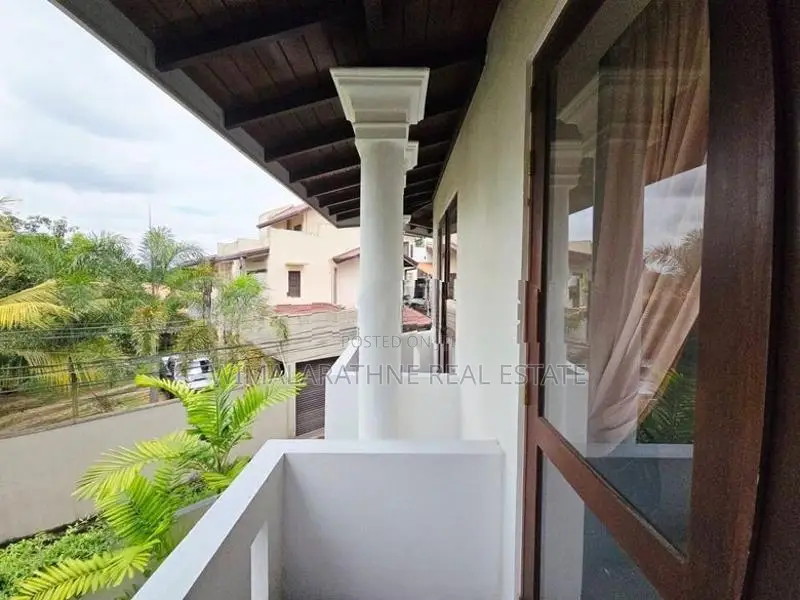 Luxury 2-Storey House with Rooftop for Sale in Pannipitiya #WR02040