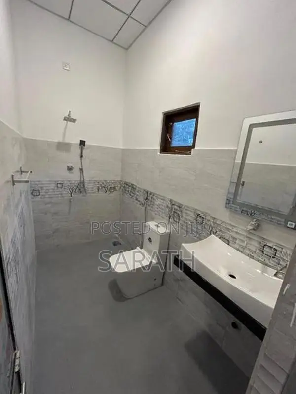 Well Build Single storied Brand New House In Homagama