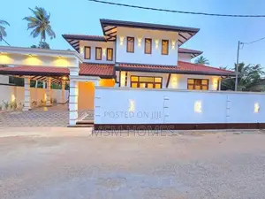 Negombo Brand New House For Sale in Daluwakotuwa