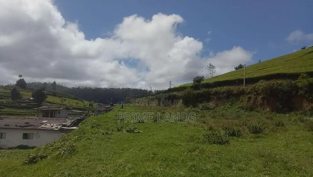 Land for sale Nuwara Eliya Road