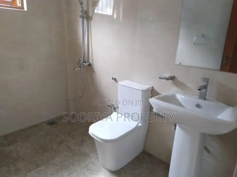 SUPER LUXURY TWO STORY BRAND NEW HOUSE FOR SALE IN PILIYANDALA .