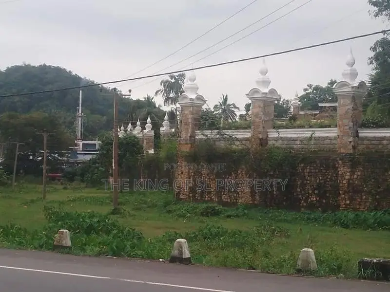 Factory / warehouse for sale in Pasyala