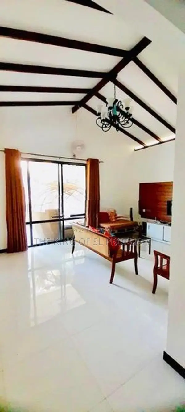 House for sale in Piliyandala
