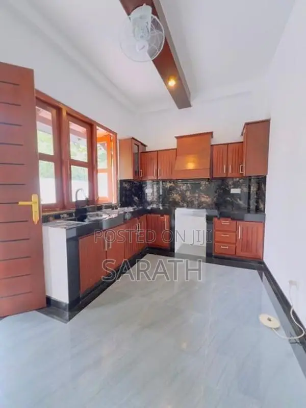 5 Bed With Luxury House Sale Malabe