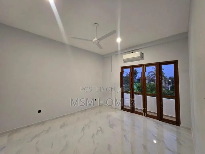 Perfect Brand New Box Modern House For Sale in Negombo