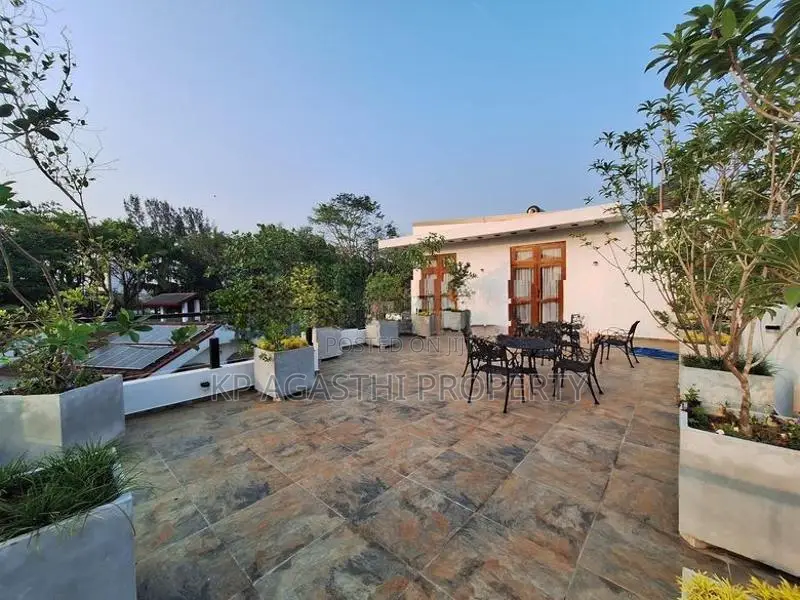 with fully furnitured luxury house for sale in battaramulla