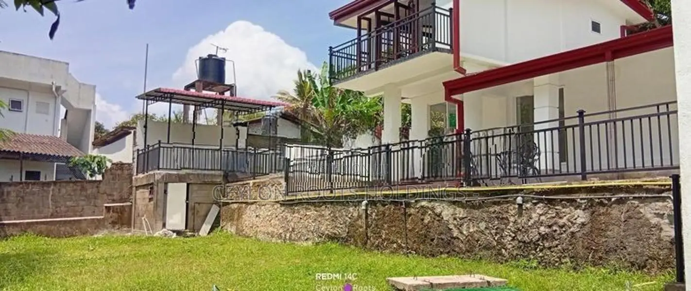 Beautifully Newly Renovated House for Rent,Can be used as Home or Offi