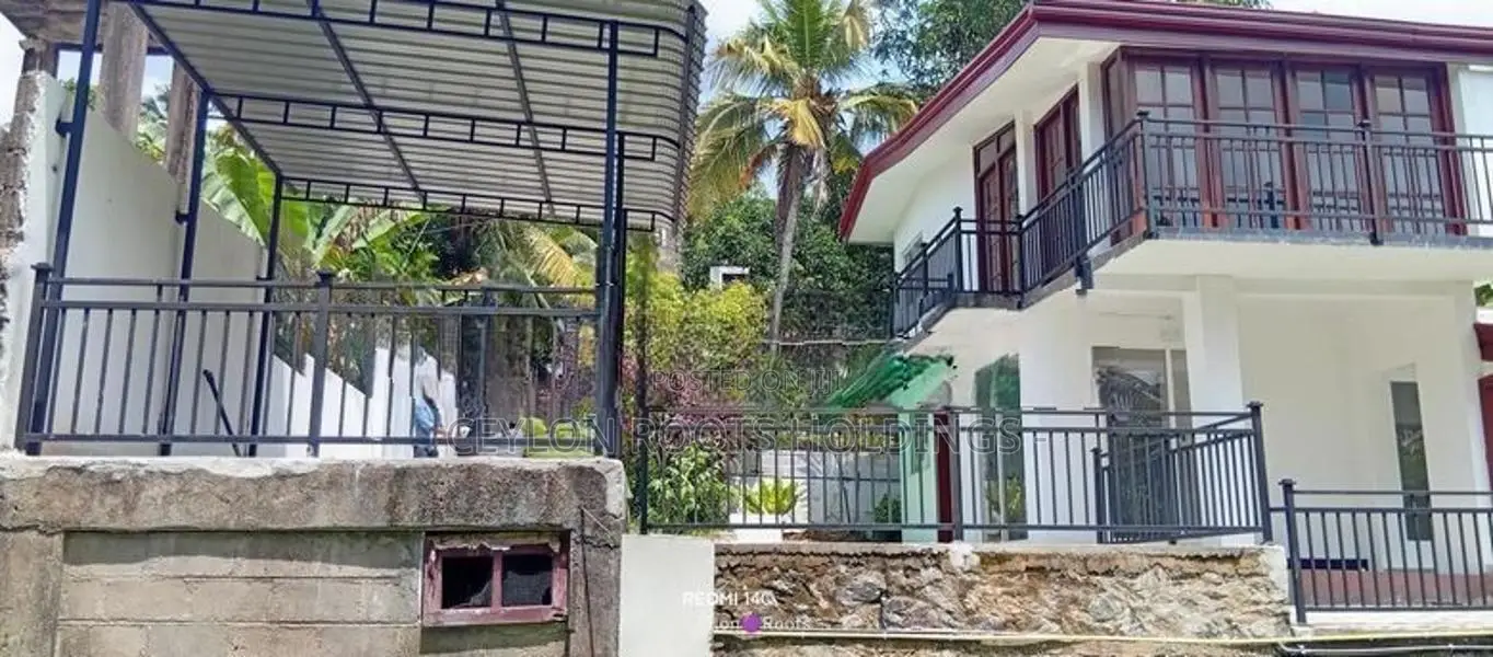 Beautifully Newly Renovated House for Rent,Can be used as Home or Offi