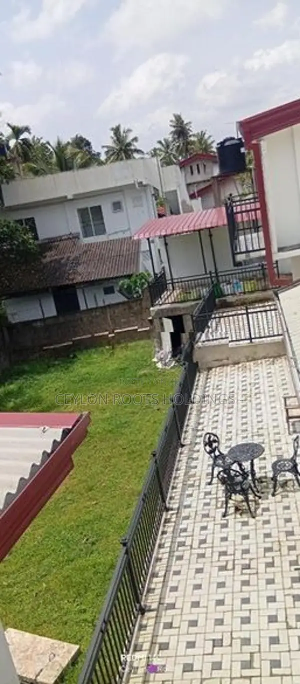 Beautifully Newly Renovated House for Rent,Can be used as Home or Offi