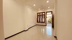 Brand New 3 Floor Property for Rent Commercial or Residential