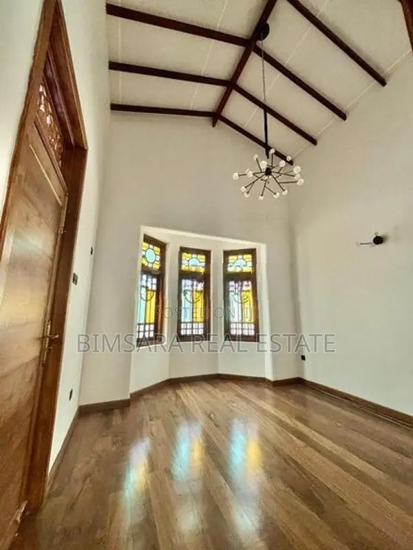 5-Bedroom Brand New Luxury Residence for Sale in Nugegoda | SH15375