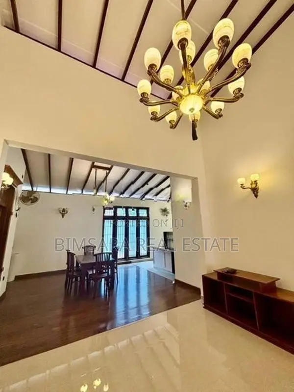 5-Bedroom Brand New Luxury Residence for Sale in Nugegoda | SH15375