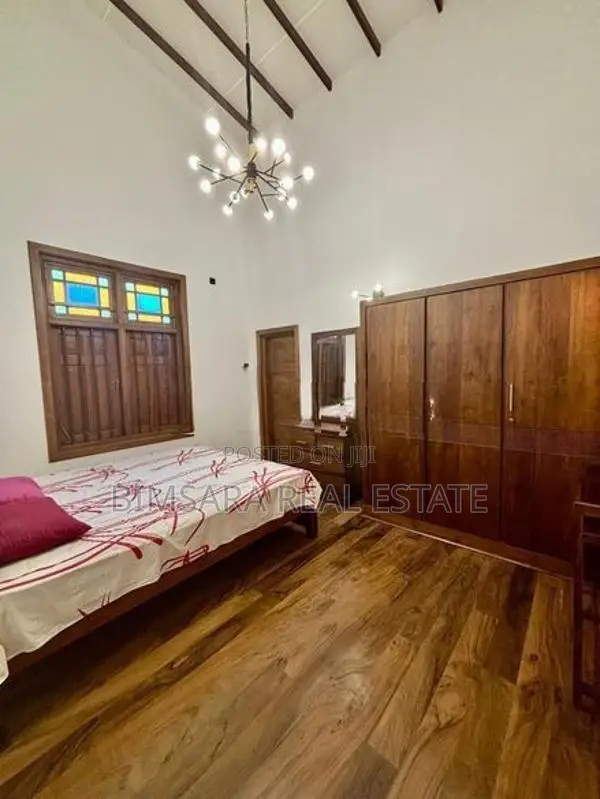 5-Bedroom Brand New Luxury Residence for Sale in Nugegoda | SH15375