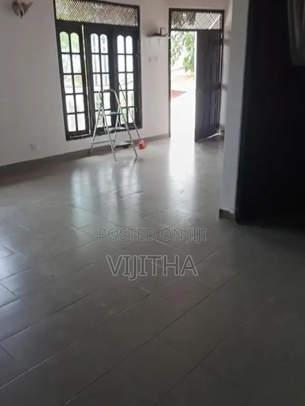Two Unit House for Sale Pitakotte