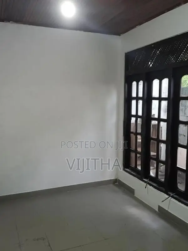 Two Unit House for Sale Pitakotte