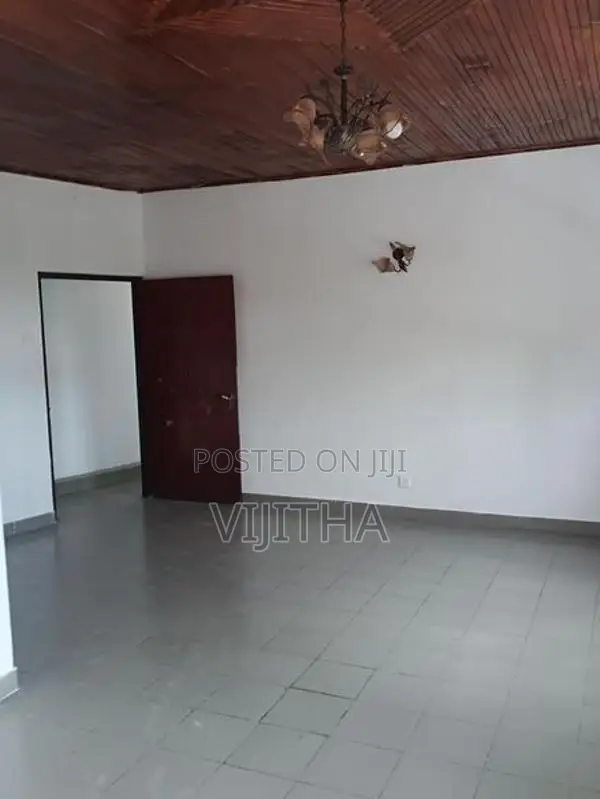 Two Unit House for Sale Pitakotte