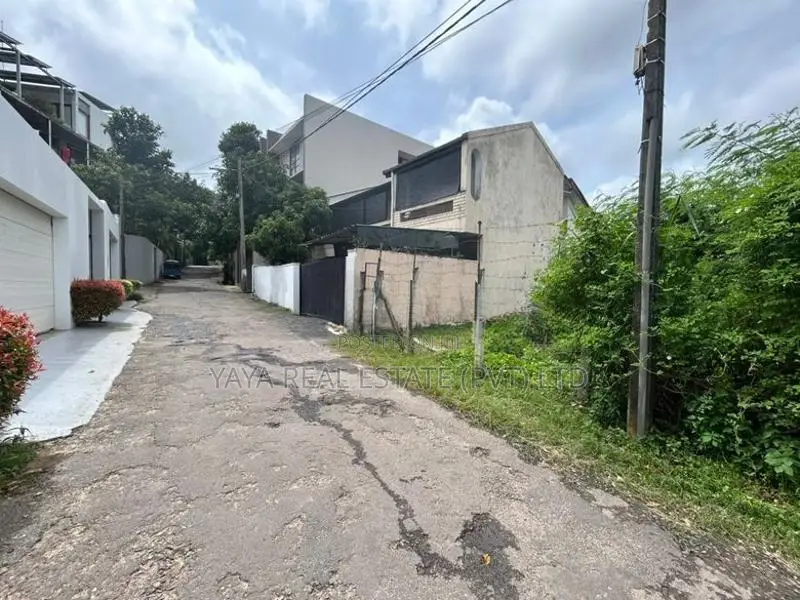Residential Land For Sale In Nawala