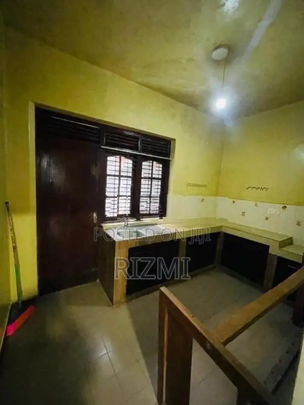 ground floor 1BR unit for rent in kalubowila jayasamagi mawata