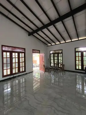 UPPER FLOOR RENT KADAWATHA NEAR HIGHWAY