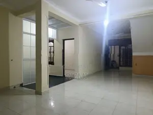 ground floor 2BR house for rent in watrapola road mount lavinia