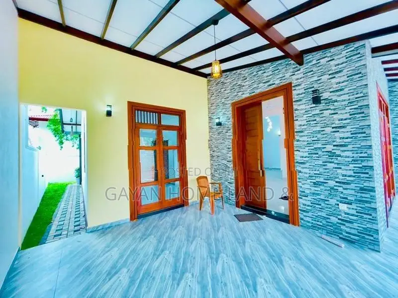 Piliyandala Brand New Single Storey Quality House For Sale