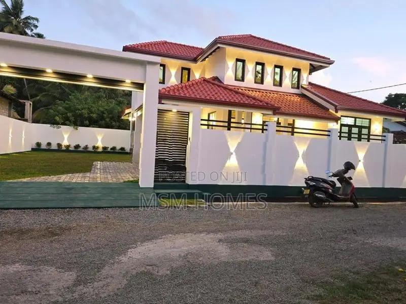 Clear Deed with Brand New House For Sale in Negombo