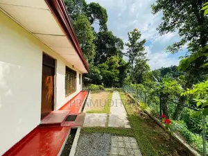 House For Sale In Peradeniya