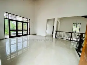 HCS069 - Elegant Luxurious House for Sale in Boralesgamuwa