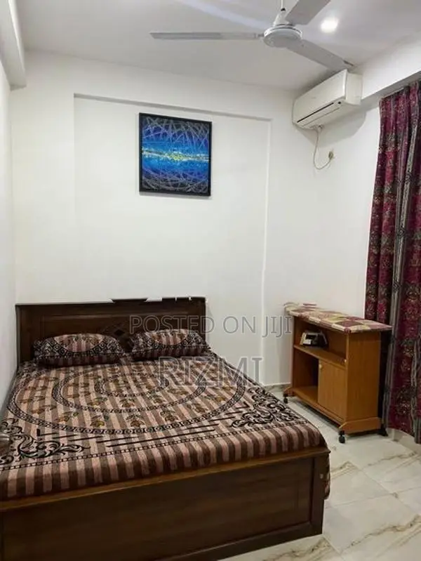 850sq 2BR luxury apartment sale in wellawatta Ramakrishna road